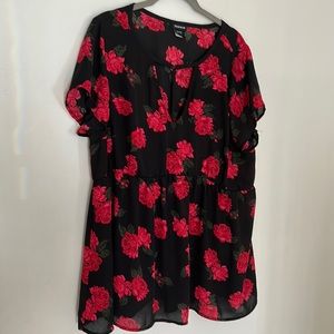 🎈3/$25🎈TORRID 0 Floral Peplum Polyester Blouse EUC